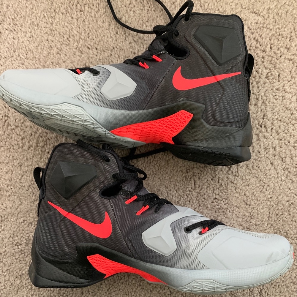 Nike Lebron 13 MUST GO